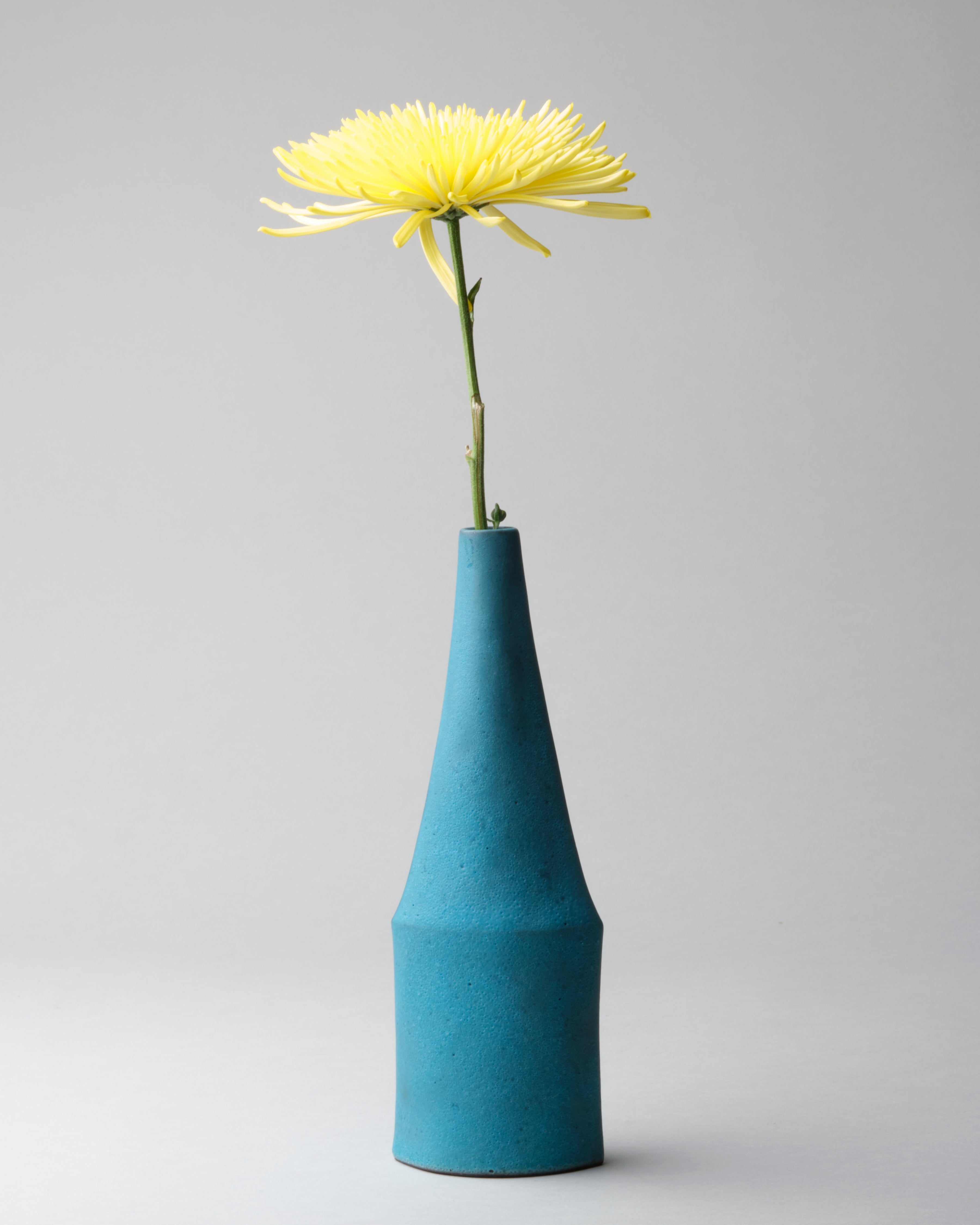 Tapered Vase by Keiichi Tanaka