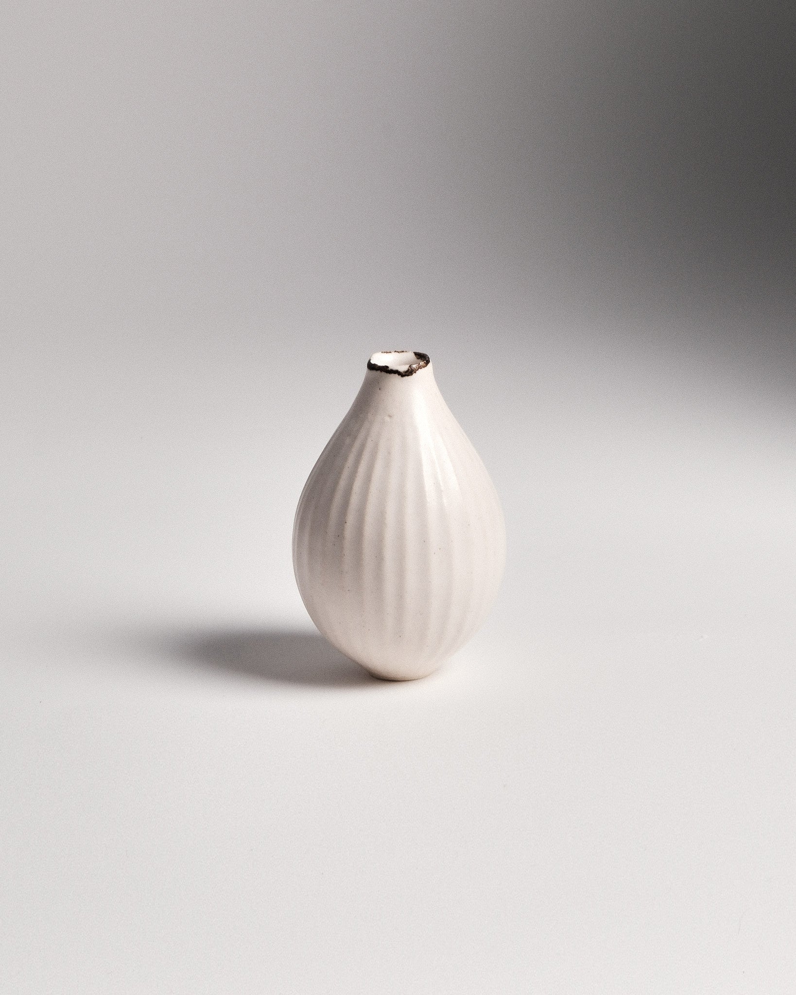 Small Vase by Aya Ogawa